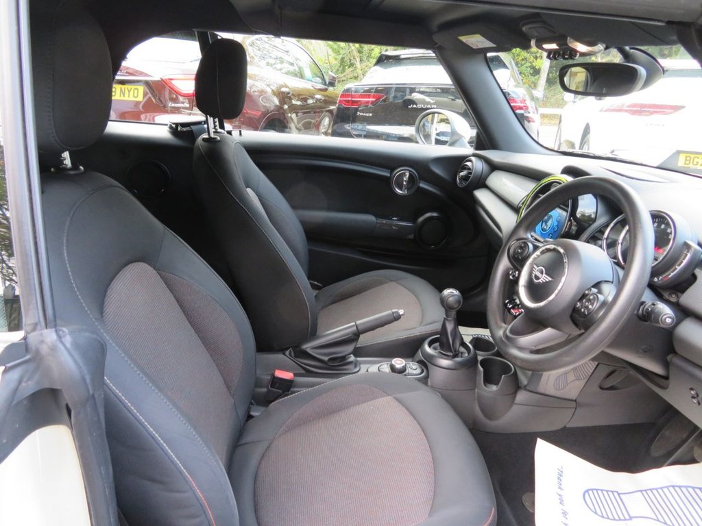 Used MINI Convertible 2018 for sale - 77192959: Photo 40