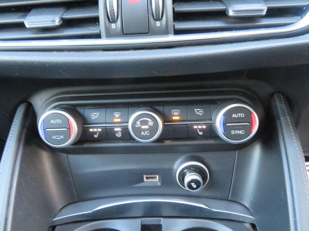 Used Alfa Romeo Stelvio 2019 for sale - 77593888: Photo 14