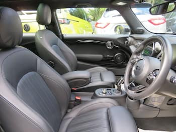 Used MINI Electric Hatch 2020 for sale - 79666532: Photo