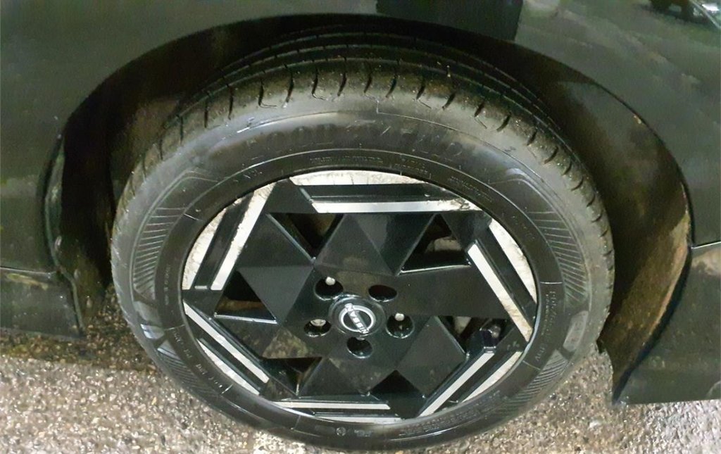 Used Nissan Leaf 2022 for sale - 77734345: Photo 4