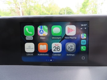 Used Lexus UX 2022 for sale - 78401060: Photo