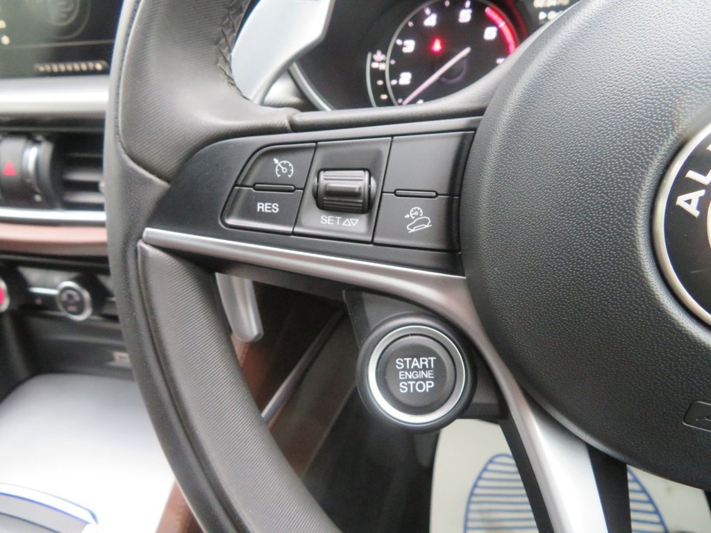 Used Alfa Romeo Stelvio 2018 for sale - 76105426: Photo 31