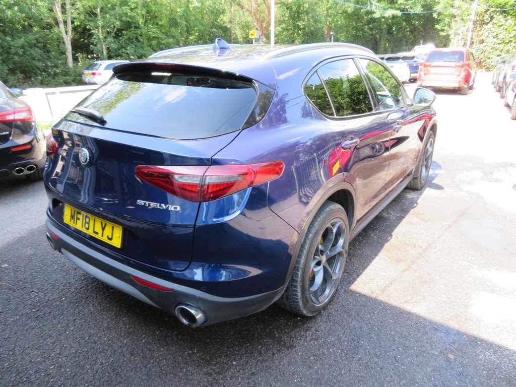 Used Alfa Romeo Stelvio 2018 for sale - 76105426: Photo 4