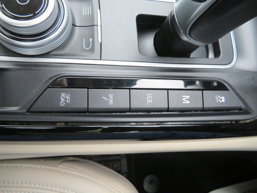 Used Maserati Levante 2018 for sale - 77192952: Photo 32