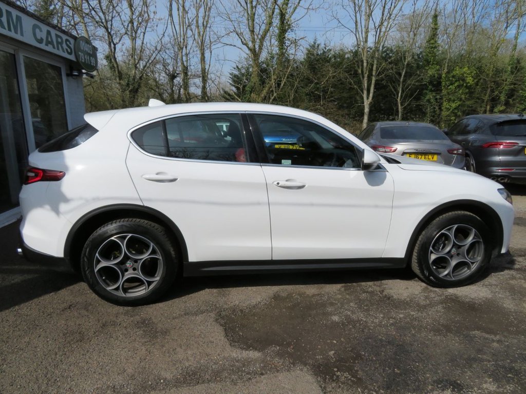 Used Alfa Romeo Stelvio 2017 for sale - 77667478: Photo 11