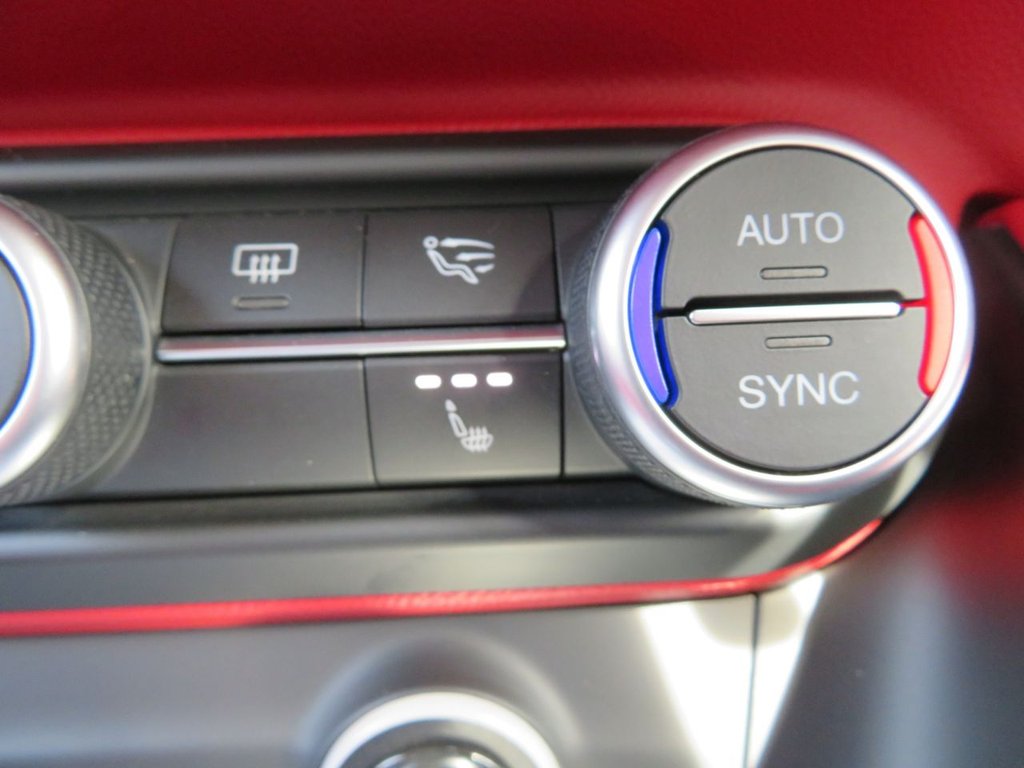 Used Alfa Romeo Stelvio 2017 for sale - 77667478: Photo 25