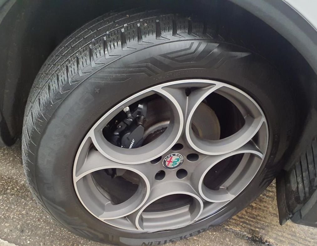 Used Alfa Romeo Stelvio 2017 for sale - 77667478: Photo 3