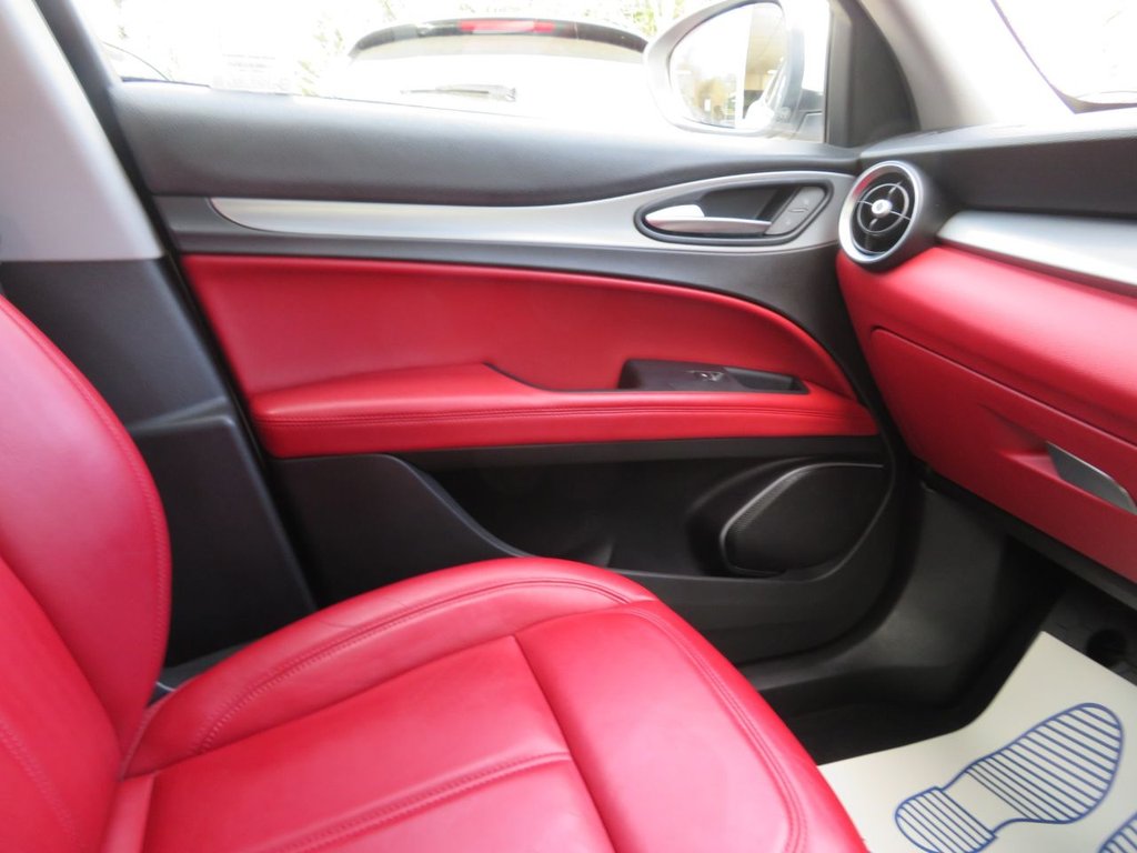 Used Alfa Romeo Stelvio 2017 for sale - 77667478: Photo 43