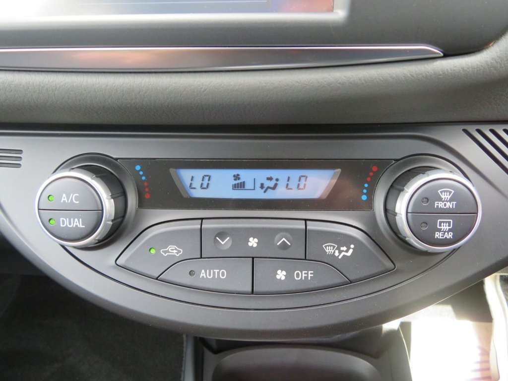 Used Toyota Yaris 2019 for sale - 77192930: Photo 11