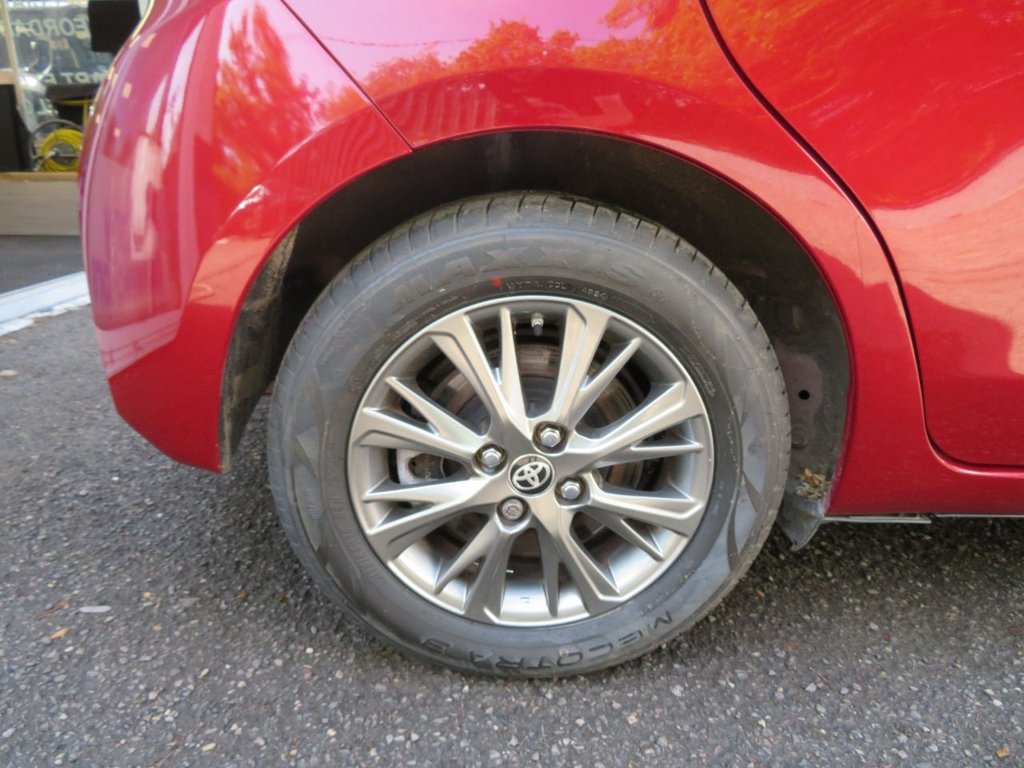 Used Toyota Yaris 2019 for sale - 77192930: Photo 19