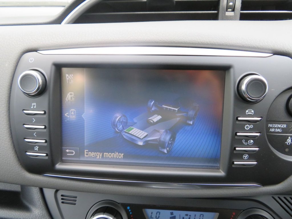 Used Toyota Yaris 2019 for sale - 77192930: Photo 23