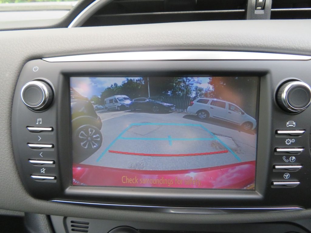 Used Toyota Yaris 2019 for sale - 77192930: Photo 9