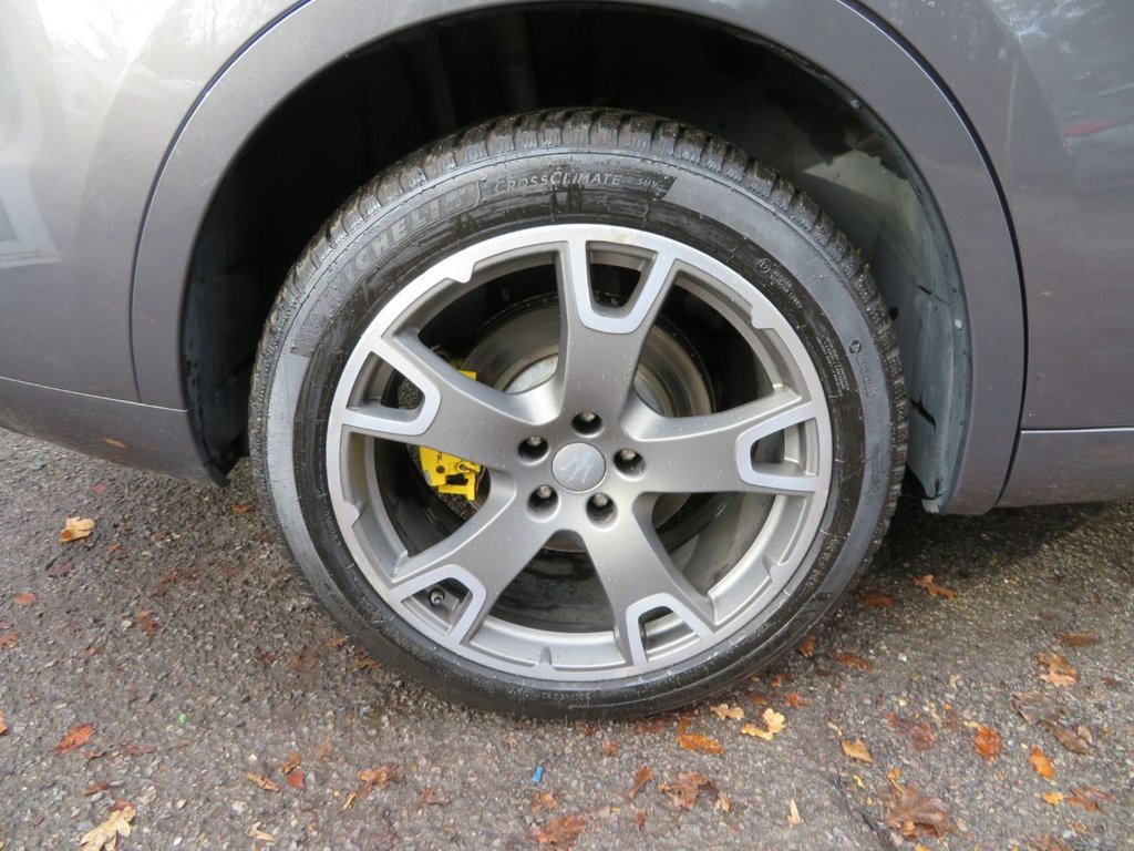 Used Maserati Levante 2017 for sale - 77192964: Photo 20