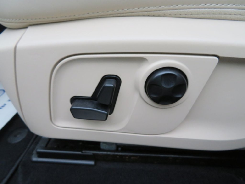 Used Maserati Levante 2017 for sale - 77192964: Photo 28