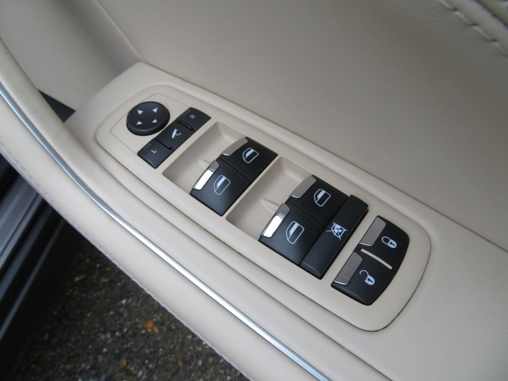 Used Maserati Levante 2017 for sale - 77192964: Photo 47