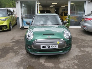 Used MINI Hatch 2020 for sale - 79300139: Photo