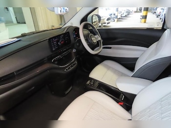 Used Fiat 500 2023 for sale - 78781144: Photo