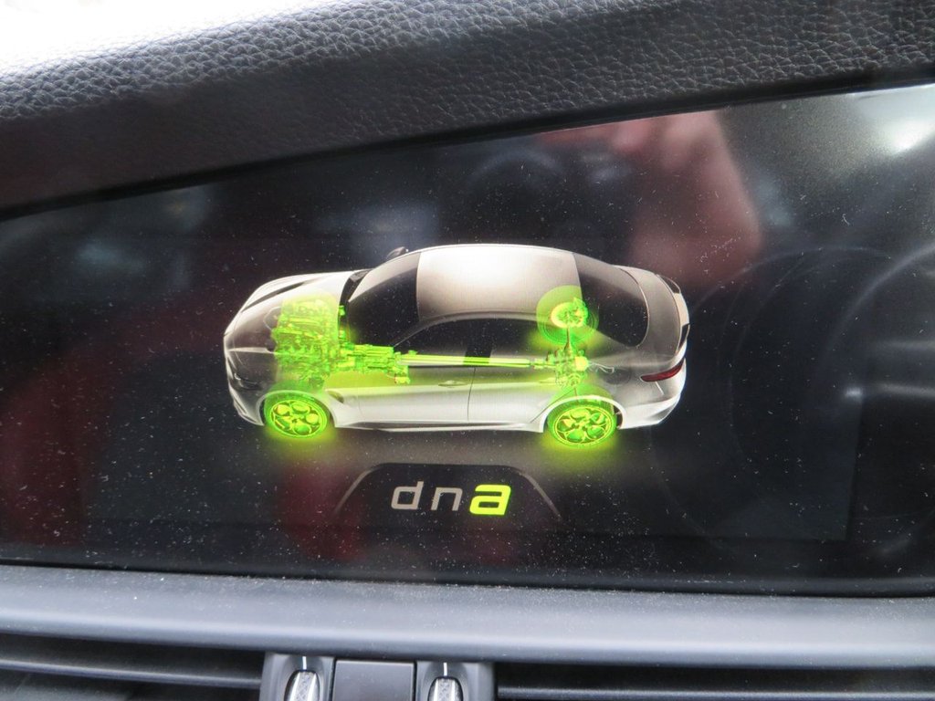 Used Alfa Romeo Giulia 2017 for sale - 77263318: Photo 24