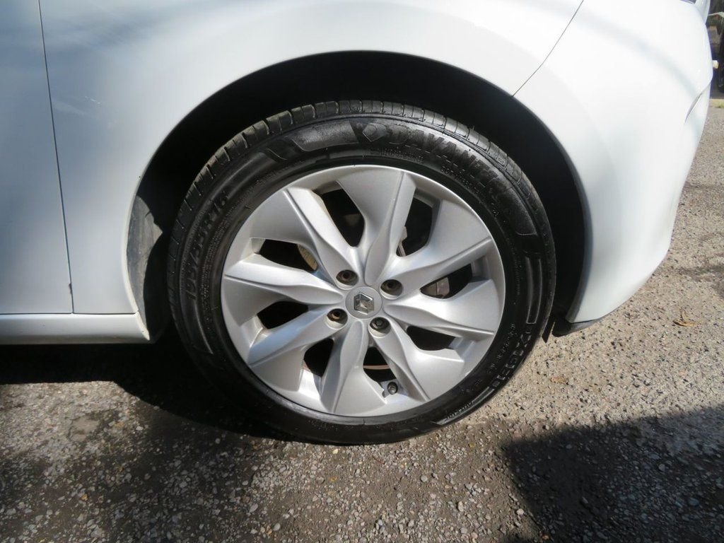 Used Renault Zoe 2015 for sale - 77521239: Photo 11