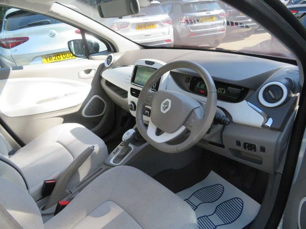 Used Renault Zoe 2015 for sale - 77521239: Photo 14