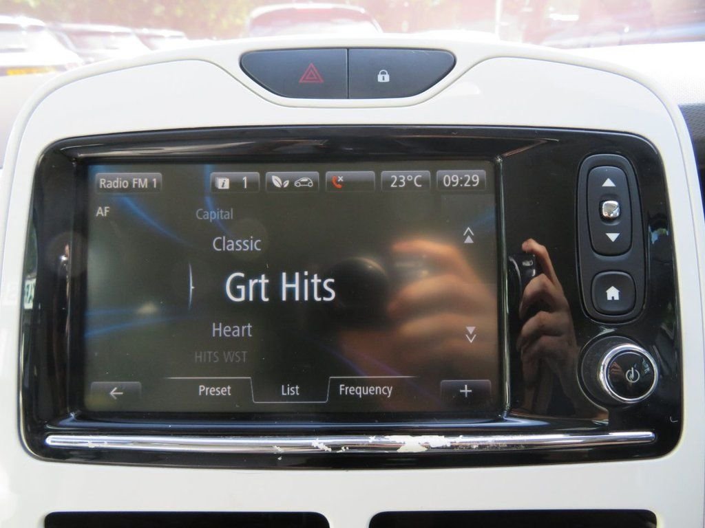 Used Renault Zoe 2015 for sale - 77521239: Photo 18