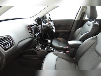 Used Jeep Compass 2020 for sale - 78908371: Photo