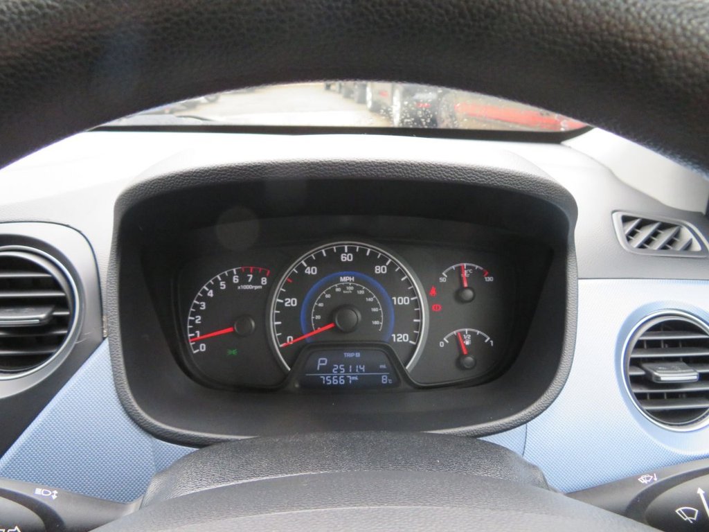 Used Hyundai i10 2015 for sale - 77407621: Photo 20