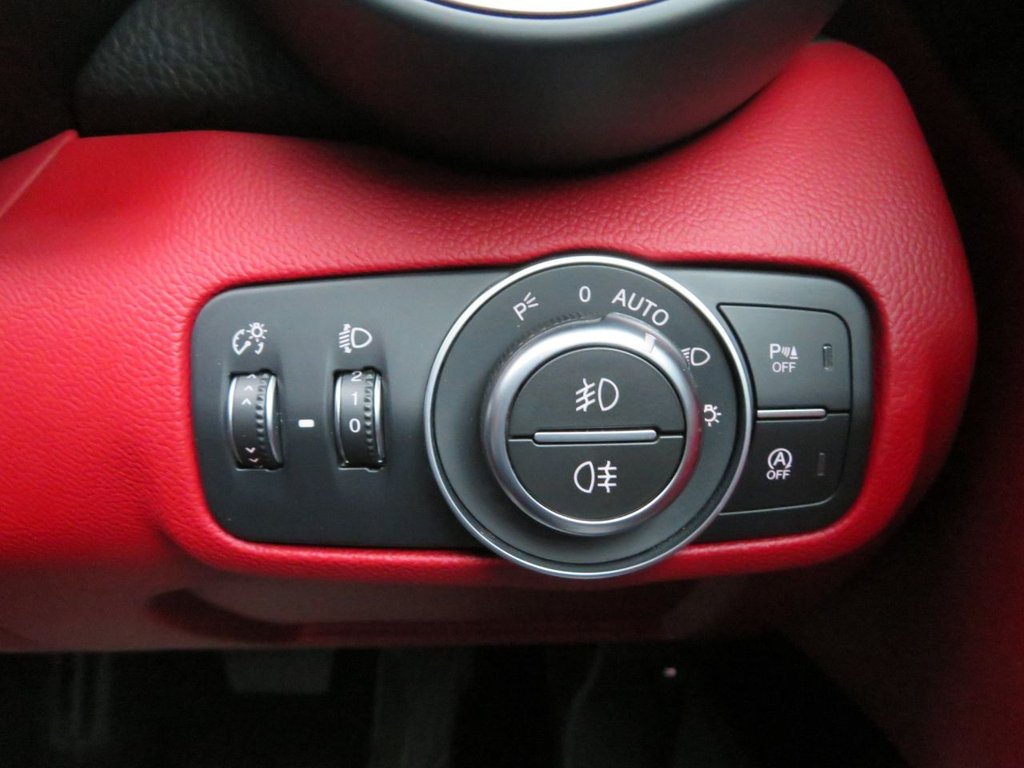 Used Alfa Romeo Giulia 2017 for sale - 78096128: Photo 33