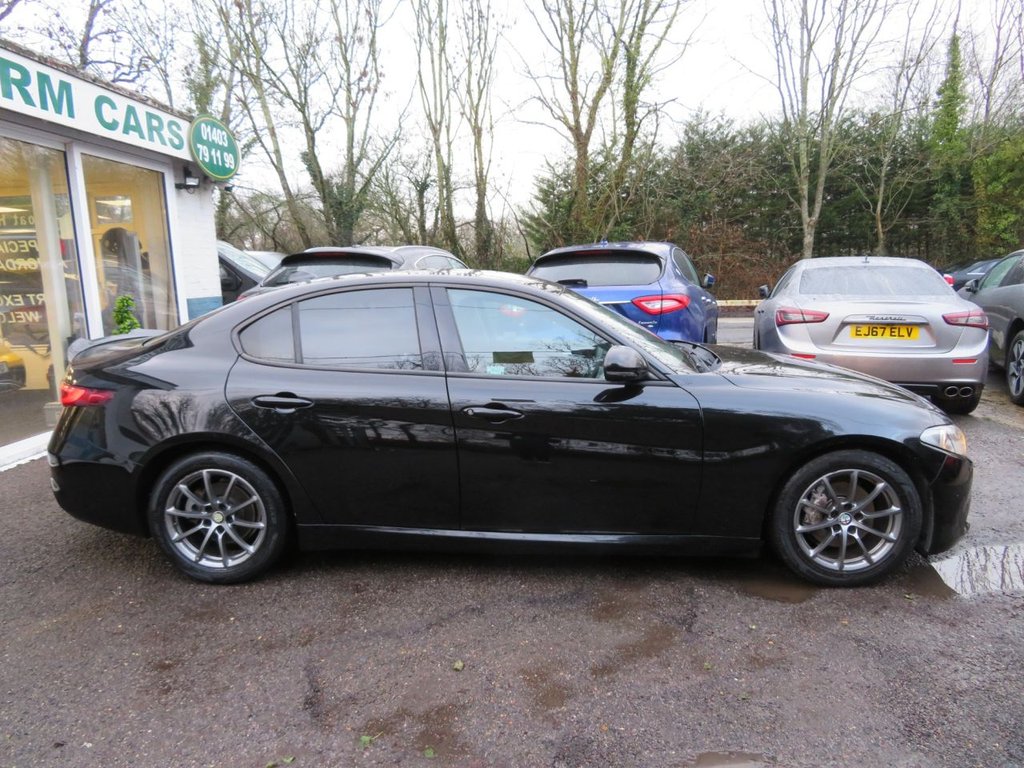Used Alfa Romeo Giulia 2017 for sale - 78096128: Photo 8