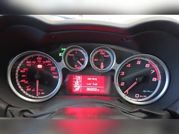 Used Alfa Romeo MiTo 2015 for sale - 78331200: Photo