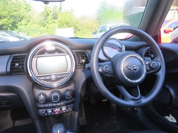 Used MINI Convertible 2018 for sale - 76210039: Photo 10