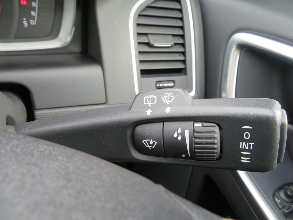 Used Volvo XC60 2017 for sale - 77583286: Photo 28