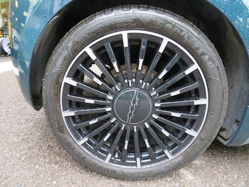 Used Fiat 500e C 2021 for sale - 78544282: Photo