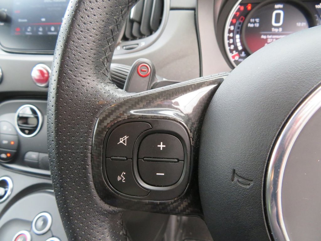 Used Abarth 695 2022 for sale - 77692529: Photo 16