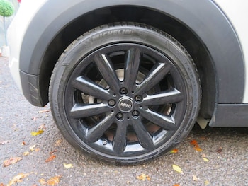 Used MINI Hatch 2017 for sale - 77192947: Photo