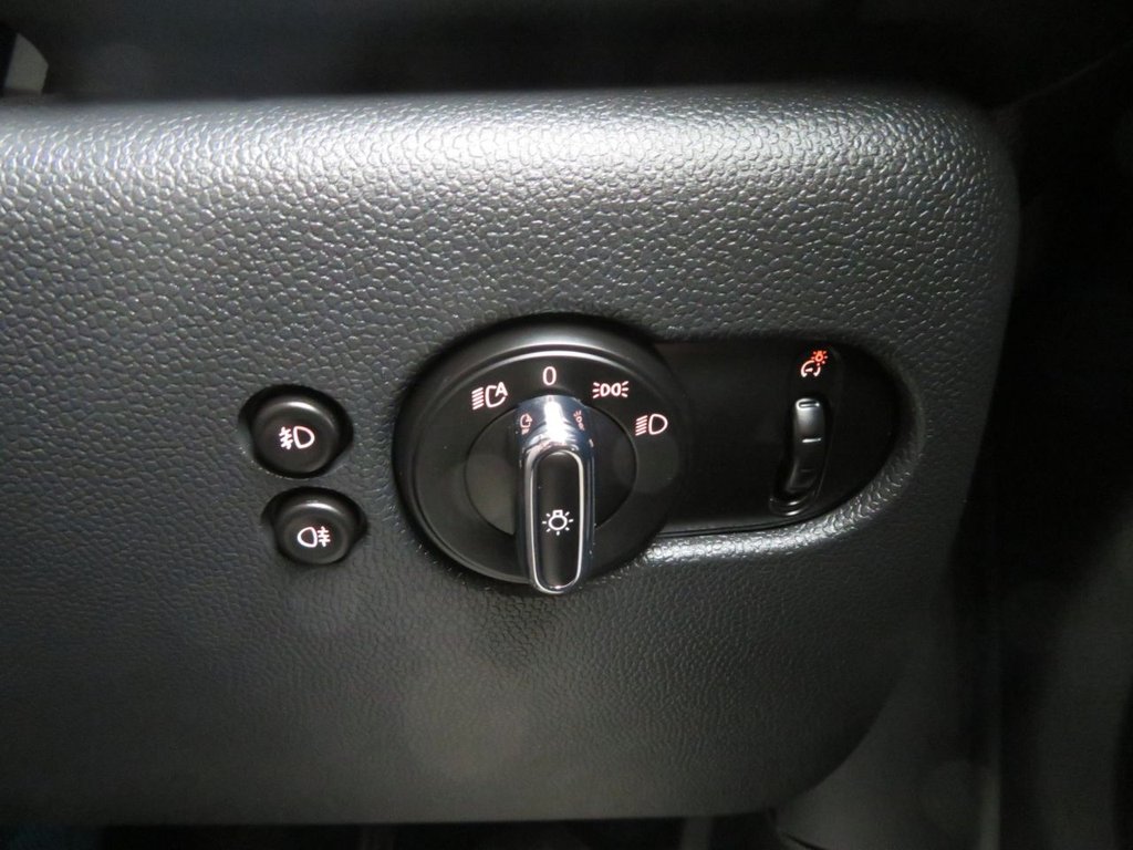 Used MINI Hatch 2017 for sale - 77192947: Photo 44