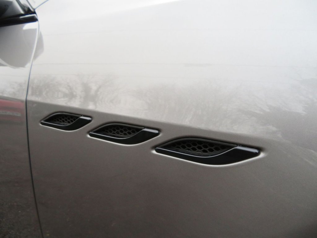 Used Maserati Ghibli 2017 for sale - 77192966: Photo 18