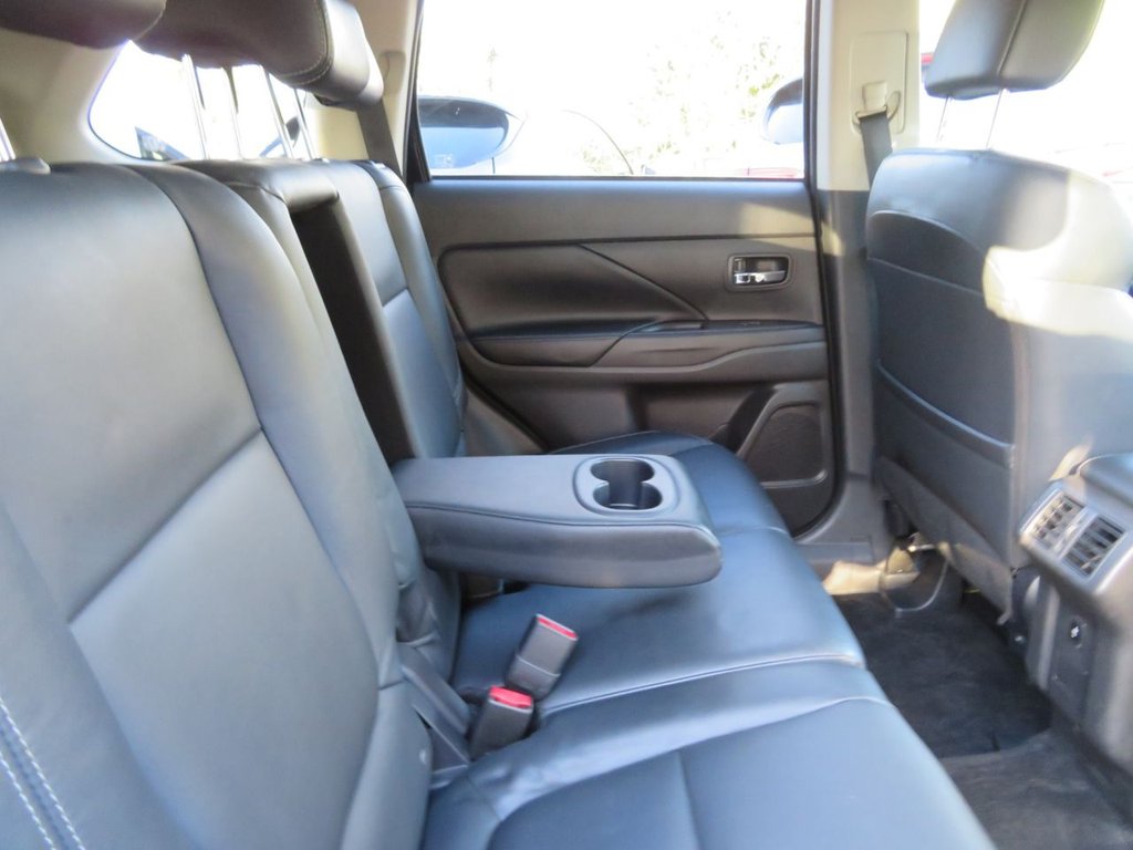 Used Mitsubishi Outlander 2018 for sale - 77192972: Photo 34
