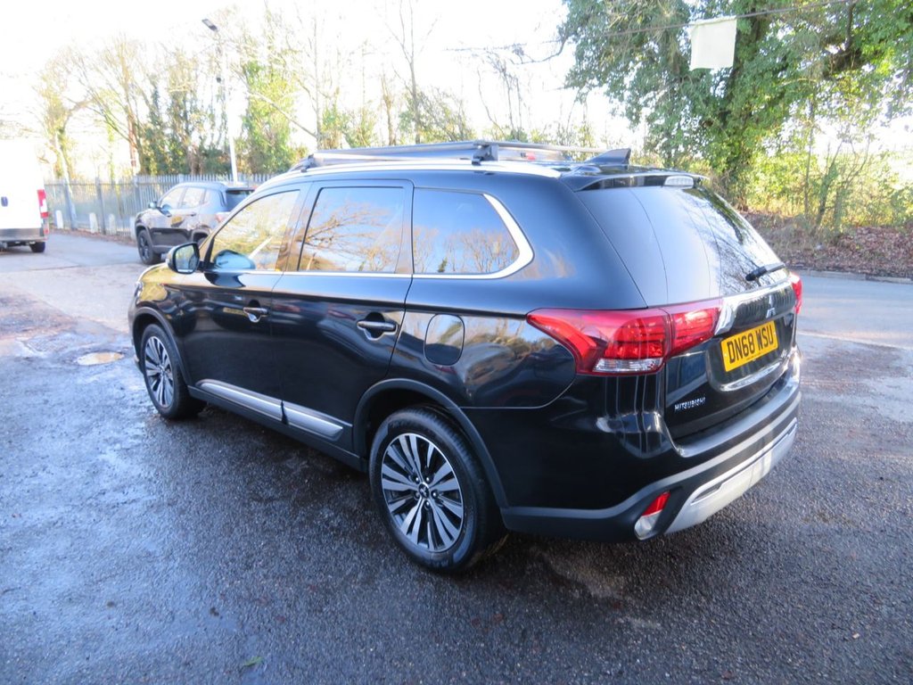 Used Mitsubishi Outlander 2018 for sale - 77192972: Photo 6