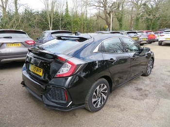 Used Honda Civic 2019 for sale - 78479626: Photo