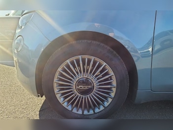 Used Fiat 500 2022 for sale - 78097123: Photo