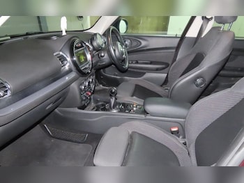 Used MINI Clubman 2017 for sale - 79009139: Photo