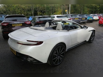 Used Aston Martin DB11 2020 for sale - 78271472: Photo