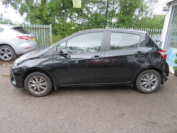 Used Toyota Yaris 2018 for sale - 78828662: Photo