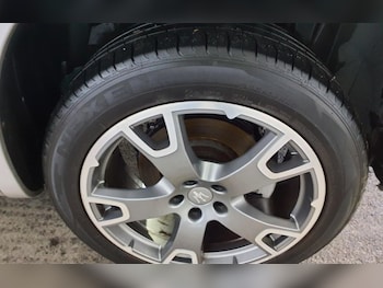 Used Maserati Levante 2018 for sale - 78331189: Photo