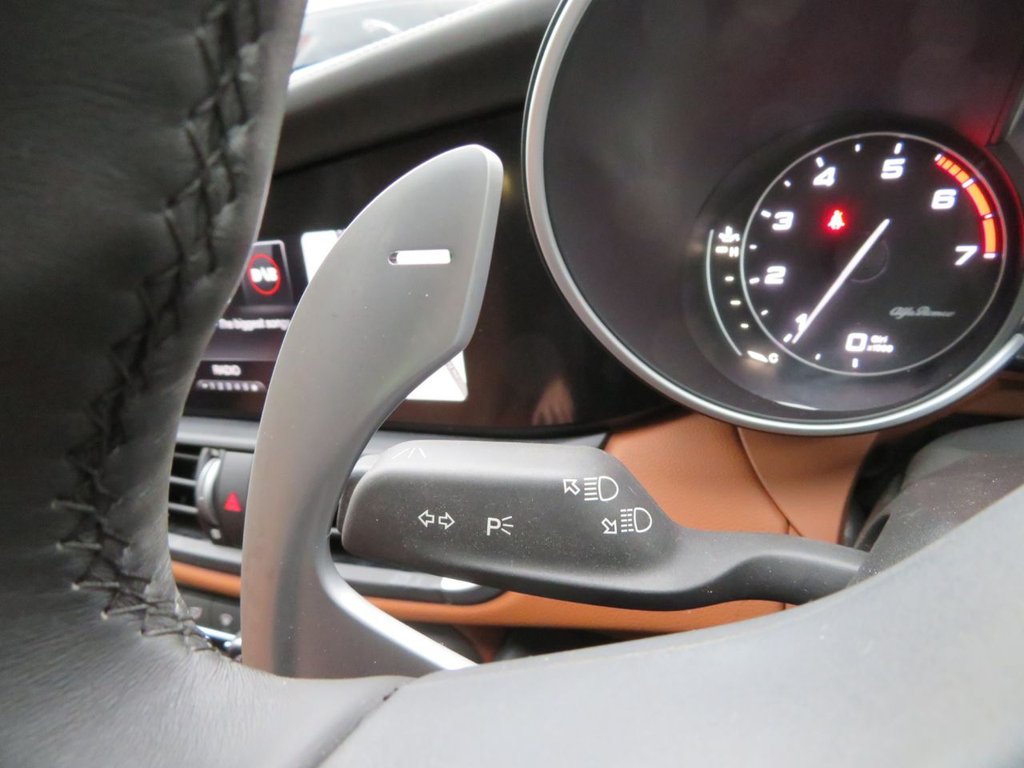 Used Alfa Romeo Giulia 2019 for sale - 77200335: Photo 28