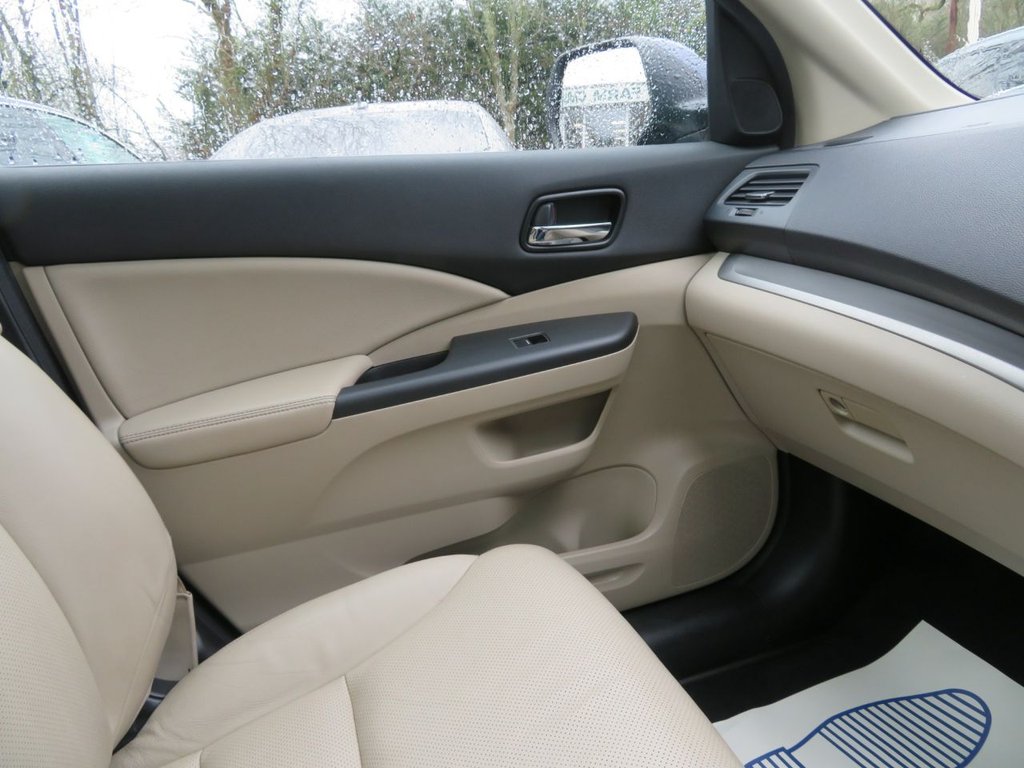 Used Honda CR-V 2012 for sale - 77593755: Photo 44