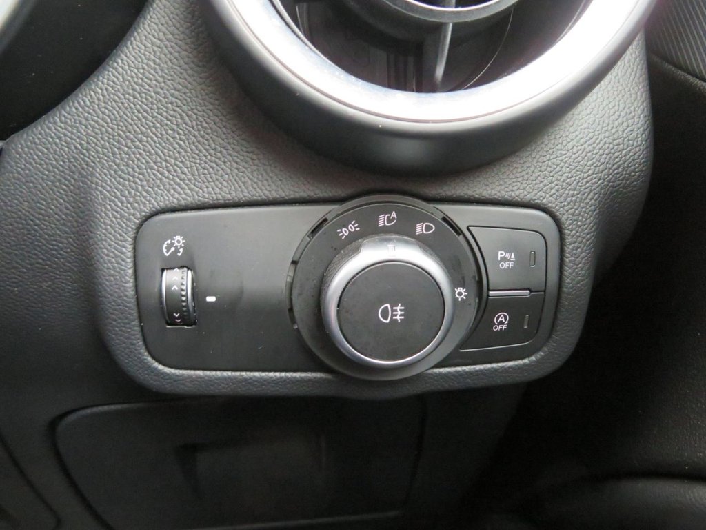 Used Alfa Romeo Stelvio 2019 for sale - 77593786: Photo 28