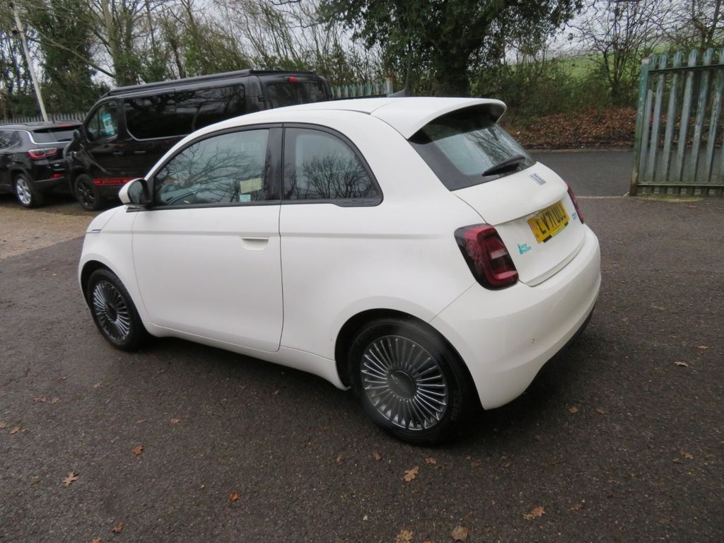 Used Fiat 500 2021 for sale - 77192970: Photo 4