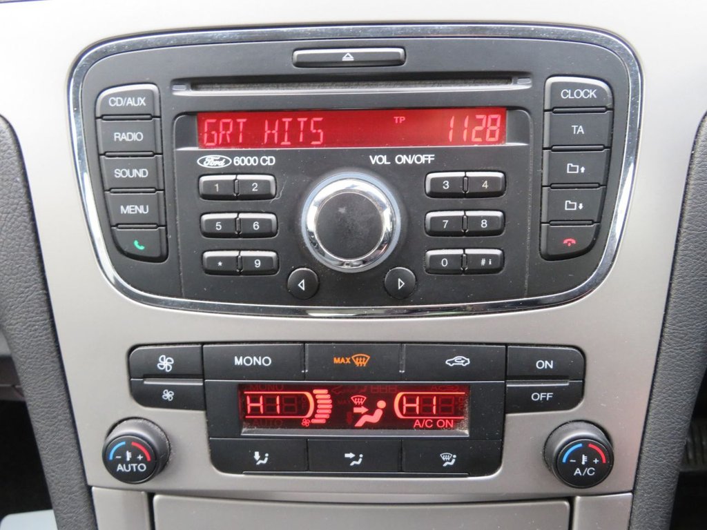 Used Ford S-Max 2011 for sale - 77499459: Photo 14